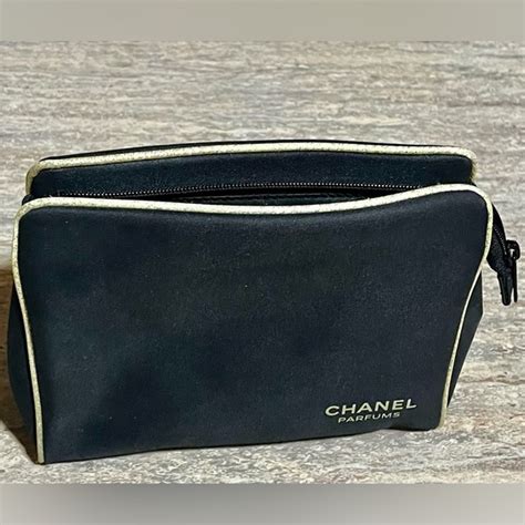 chanel parfums cosmetic bag|Chanel perfume outlet online.